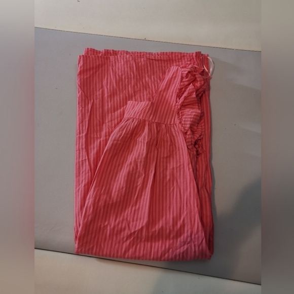 Maxi Ruffle Dress - Picture 4 of 4